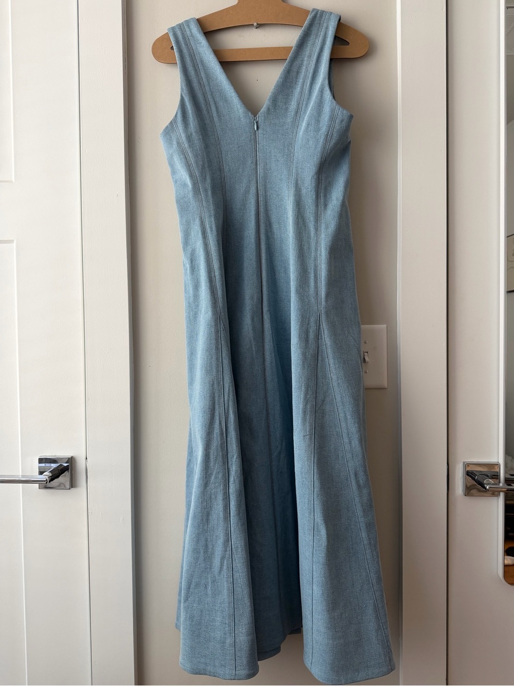 Like New! Veronica Beard Mirage Blue Denim Button-Front Lou Midi Dress - Picture 5 of 8